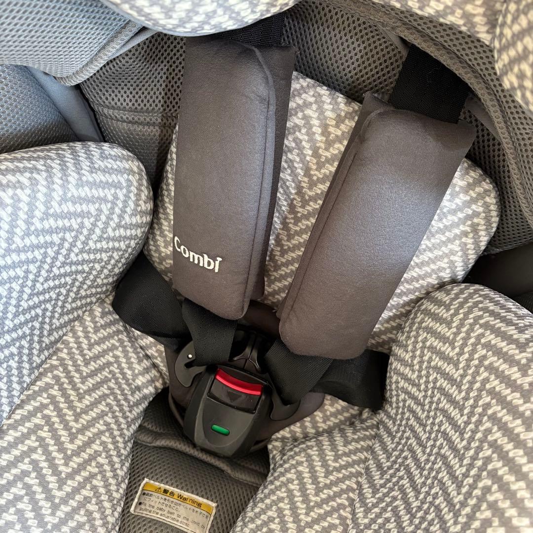 コンビ ISOFIX固定 クルムーヴスマート チャイルドシート