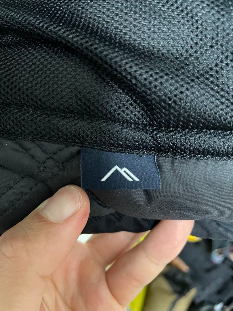 O- レイチョウルイラボ　Sleepy vest