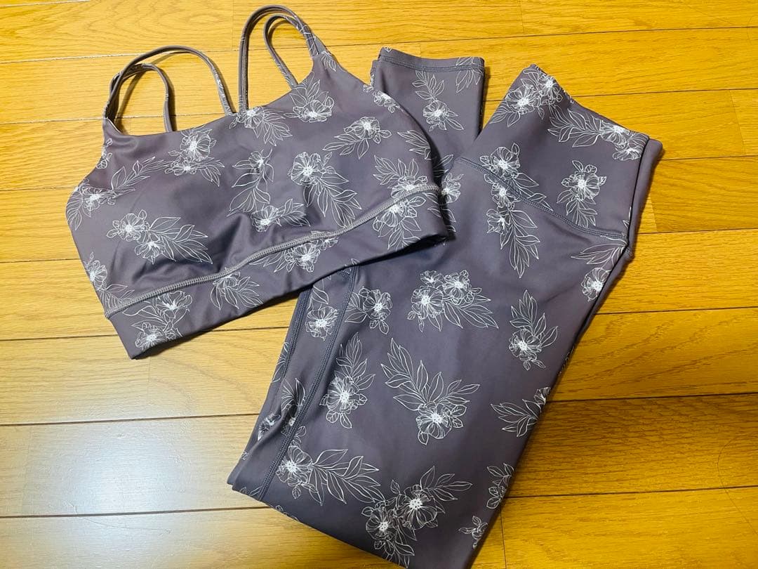 フラワープリントヨガウェア(ピンクブラウン)