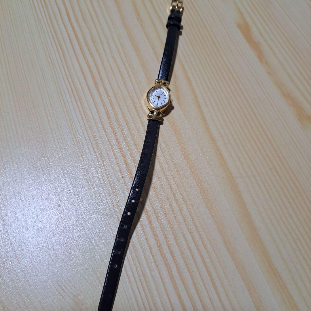 アガット　 オーバルフェイス　ジュエリーウォッチ レザーベルト 時計