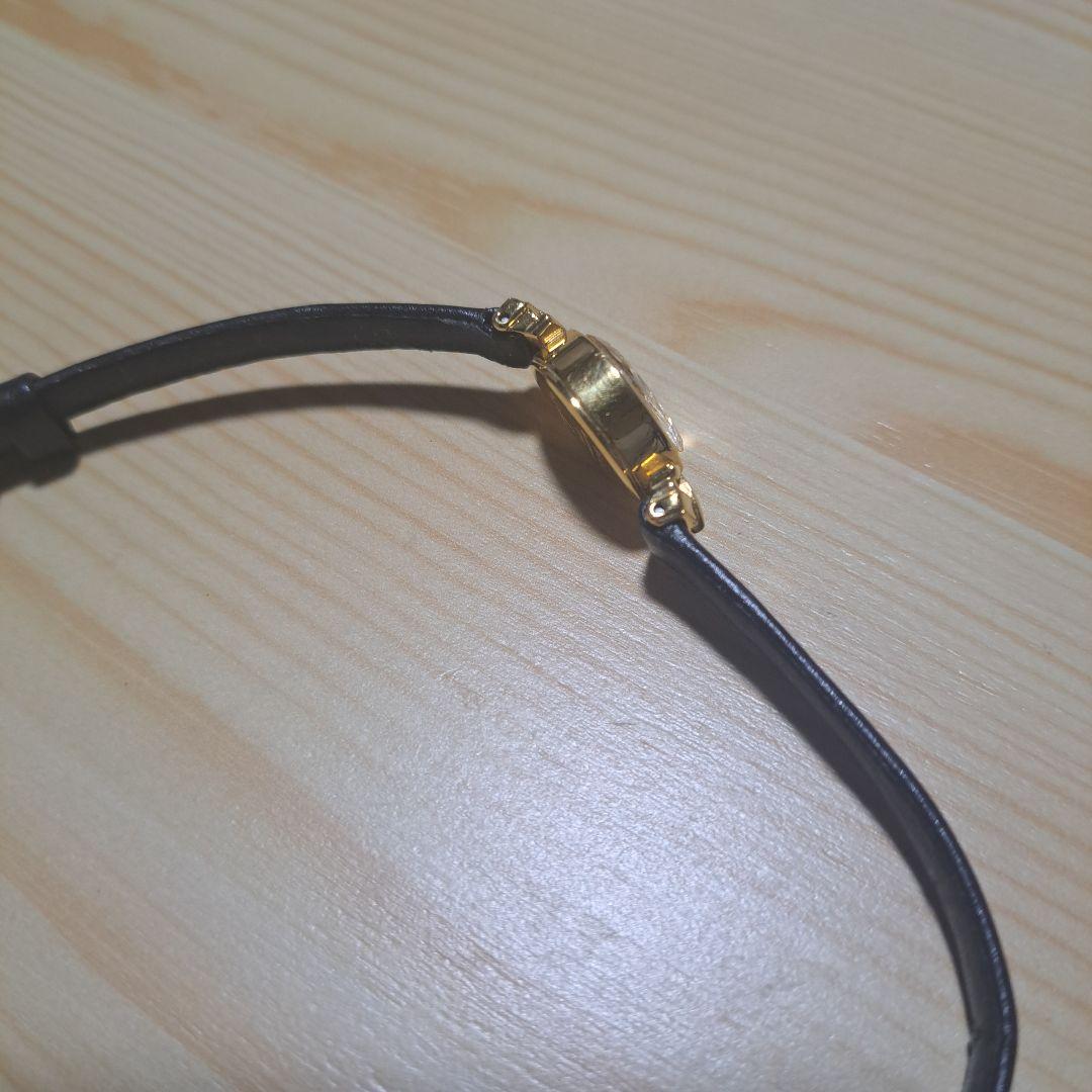 アガット　 オーバルフェイス　ジュエリーウォッチ レザーベルト 時計