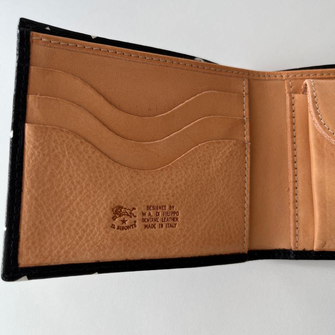 新品　イルビゾンテ　二つ折り財布　レザー　ブラックxホワイト　ロゴ　レザー　牛革