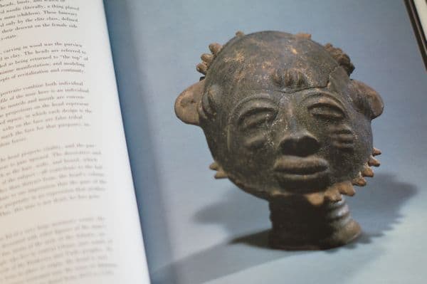 AFRICAN ART MASTERPIECES　アフリカンアートマスターピース