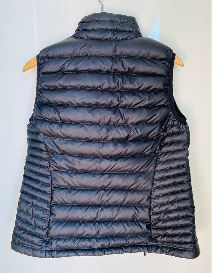 【美品】patagonia　パタゴニア　ダウンベスト　 レディースMサイズ　黒