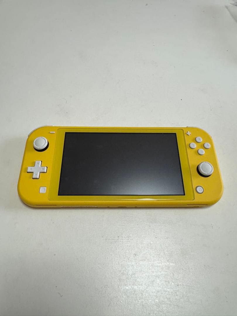 Nintendo Switch Lite イエロー本体+ACアダプター+箱
