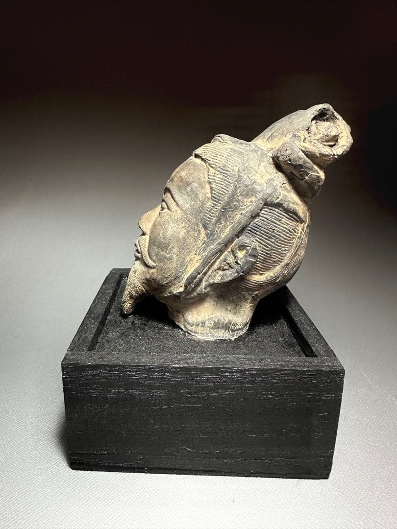 中国　古代　美術品　武官文官　俑　発掘品　頭部