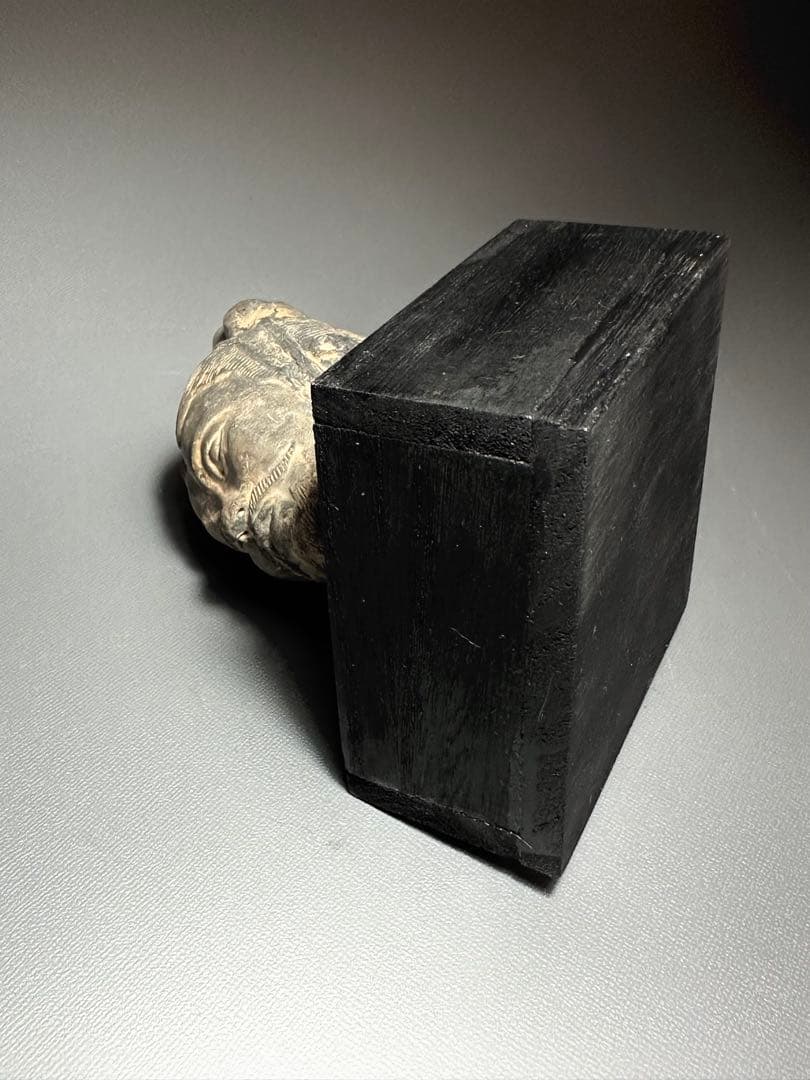 中国　古代　美術品　武官文官　俑　発掘品　頭部