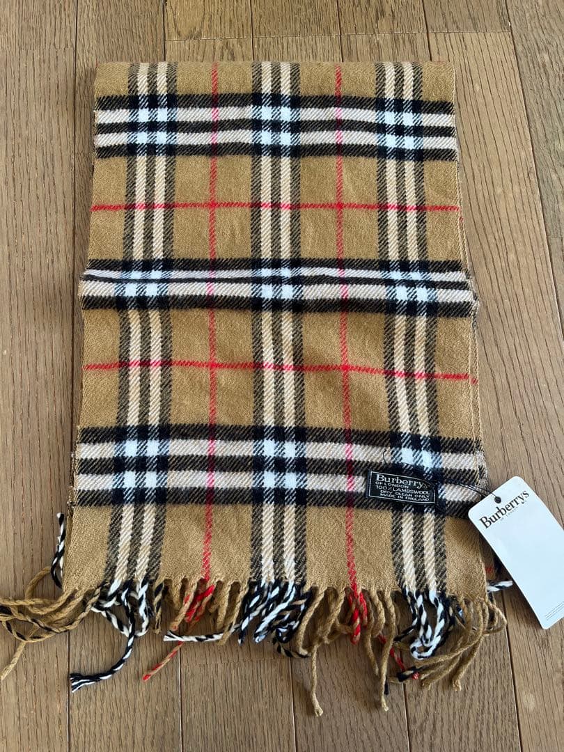 新品未使用タグ付き　Burberry チェック柄マフラー ベージュ