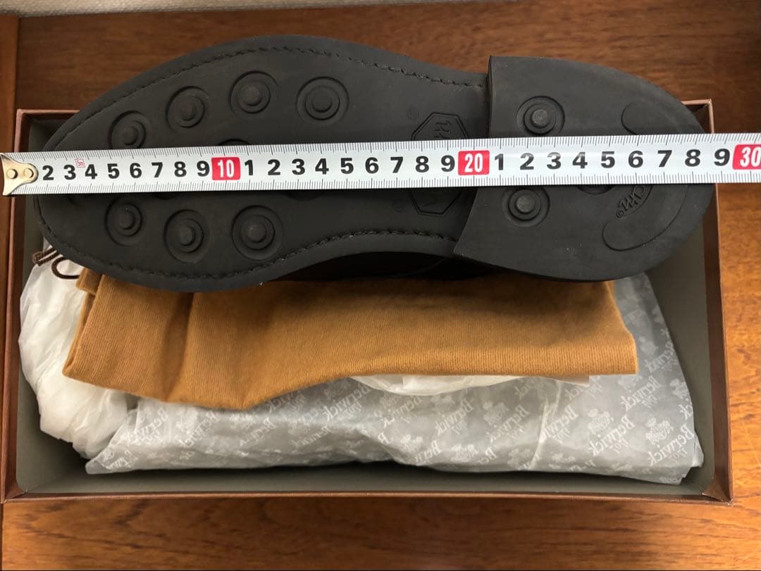 【美品】Berwick バーウィック Uチップ 6823 UK7 黒 ビブラム