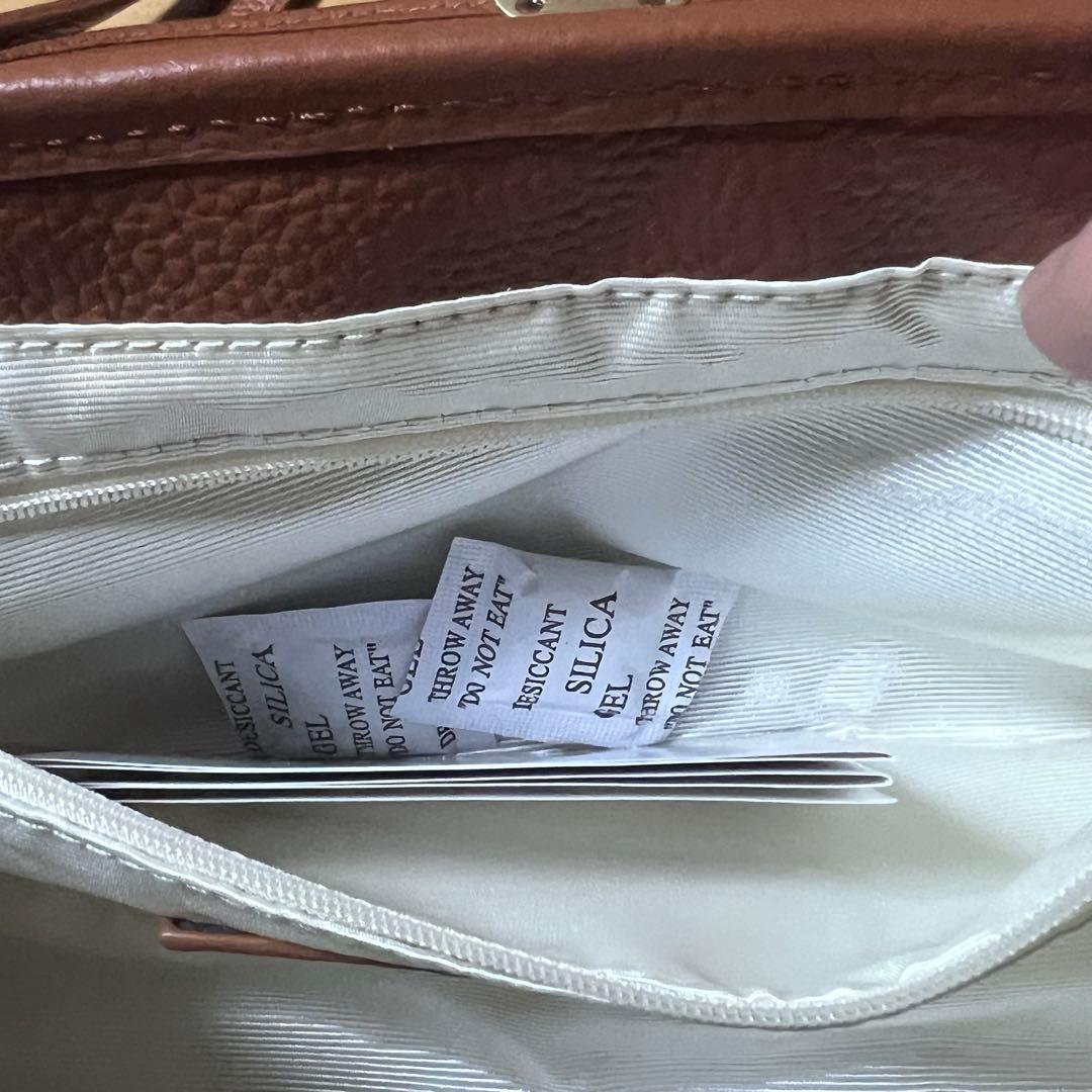 【新品未使用品】tsumori chisato キャリー 牛革 ショルダーバッグ