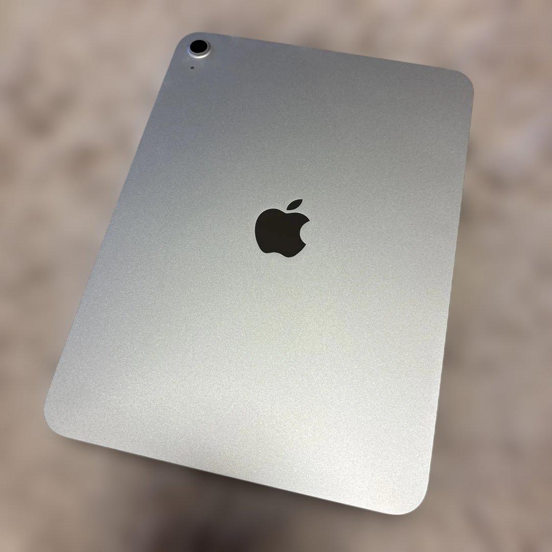 m*n様 iPad 11インチ　A16 128gb wifi シルバー　本体