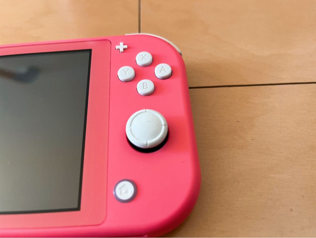 Nintendo Switch Lite コーラルピンク　ジャンク品