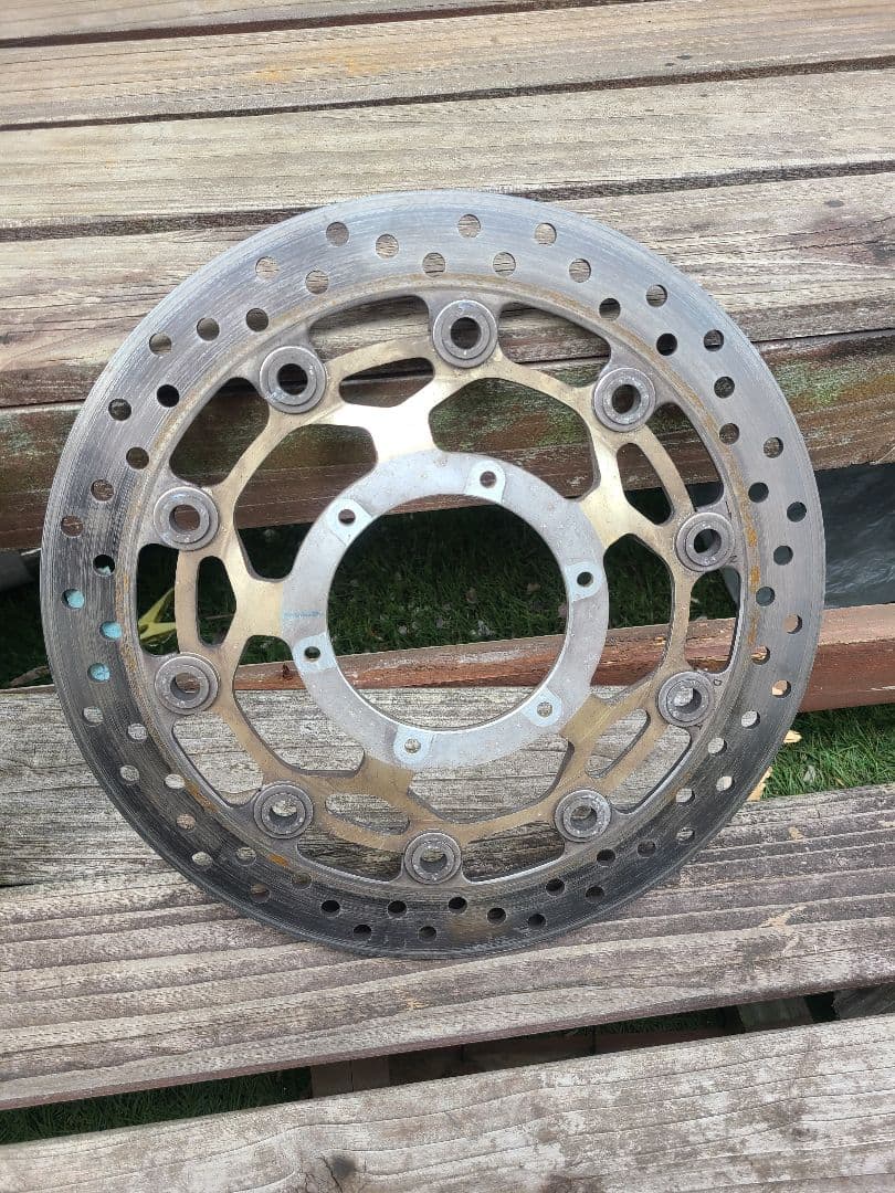 CBR600RR PC37後期　ブレーキディスク CB1300SF SB等