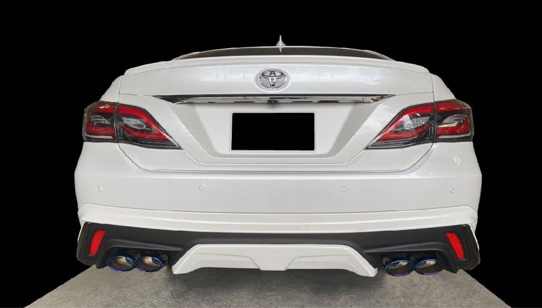 220系クラウン　モデリスタ　スポーツマフラー