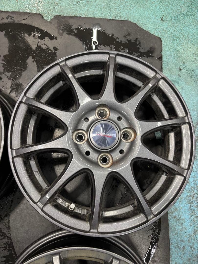 14インチ VELVA CHARGE ホイール