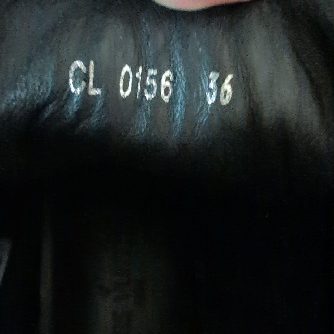 最終値下ルイヴィトンサークルロゴ本革サイドジップ　ハイカットスニーカー23〜24