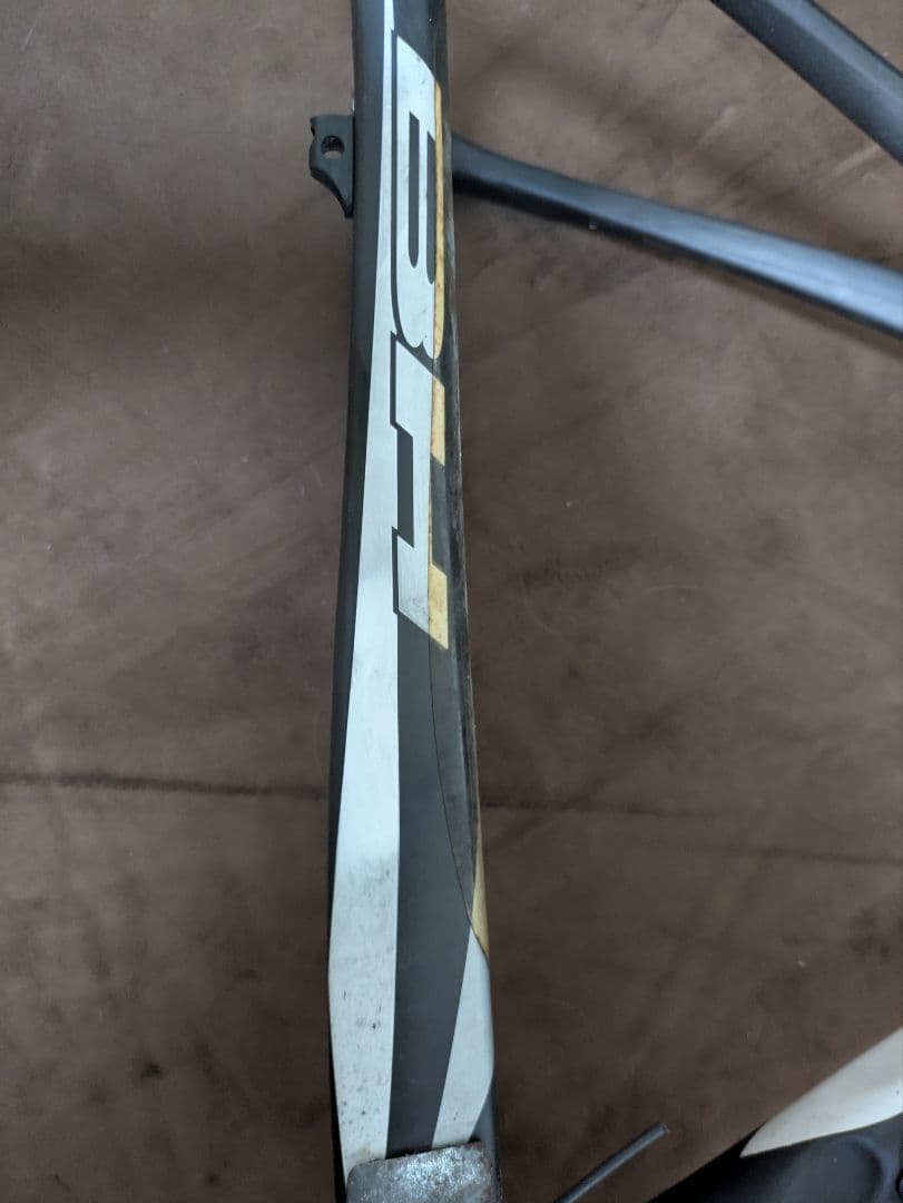 BH ロードバイクフレーム カーボン