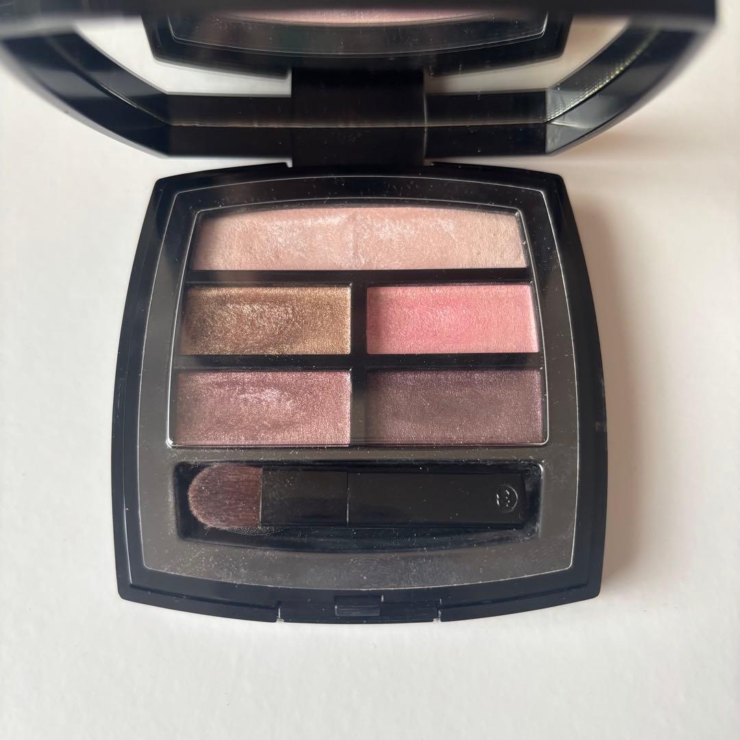 【ケース、袋付き】シャネル レベージュパレットルガール ライト【美品】