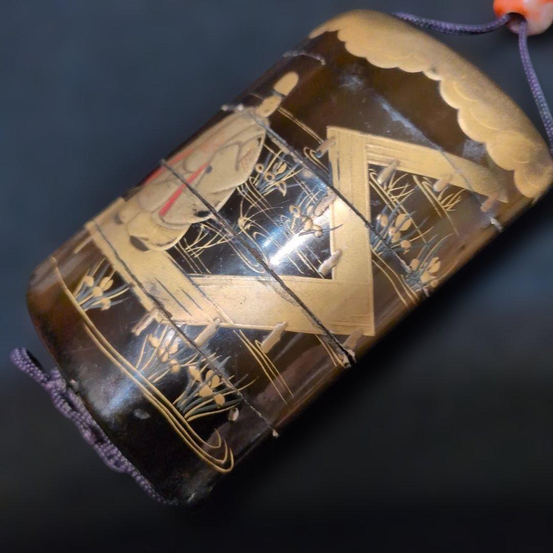 金蒔絵　印籠　人物根付