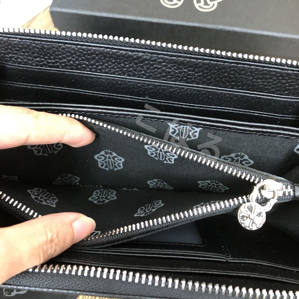 送料込！Chrome Hearts クロムハーツ 長財布