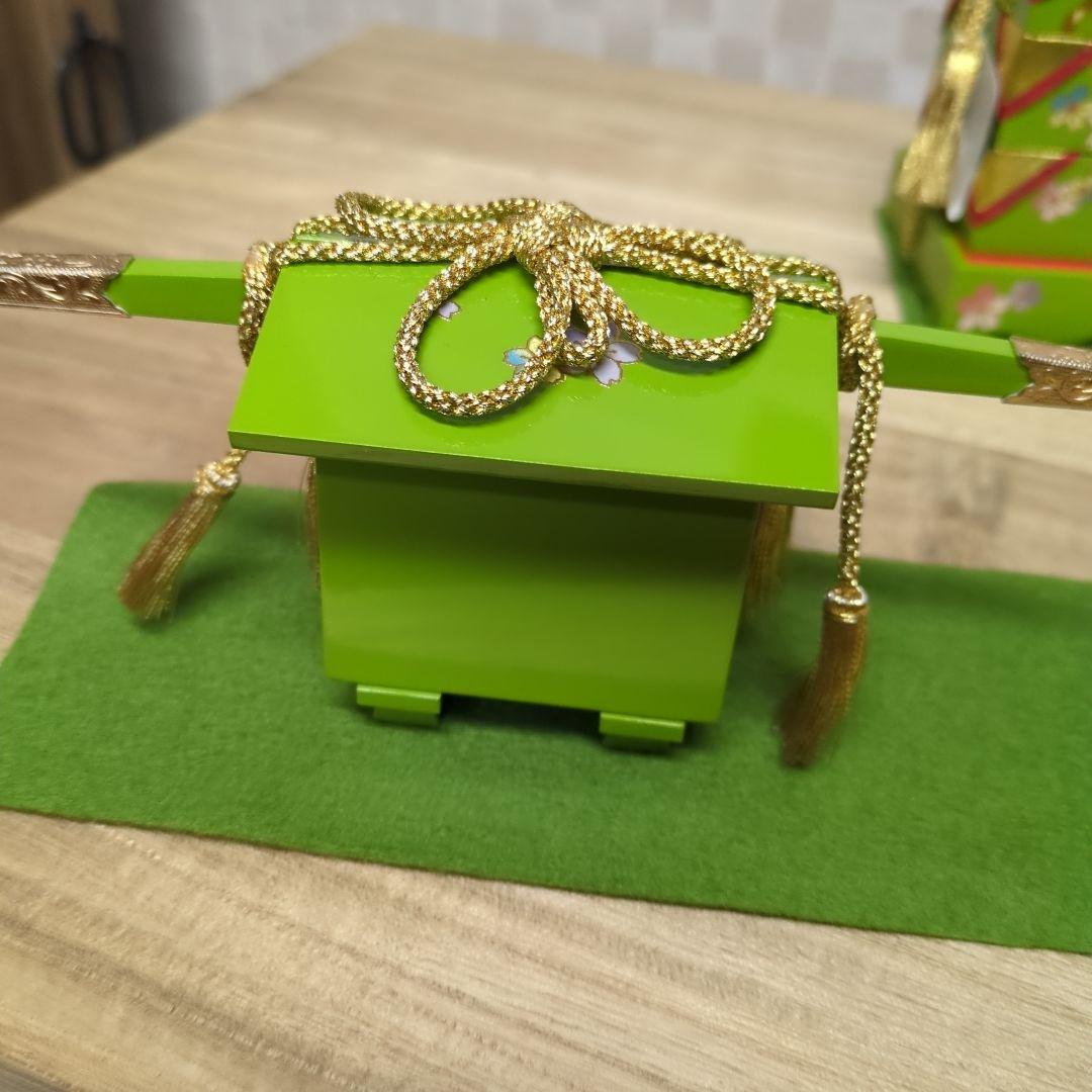 雛道具　25号　6点セット木製 抹茶色 幅60cm〜70cm前後3段用