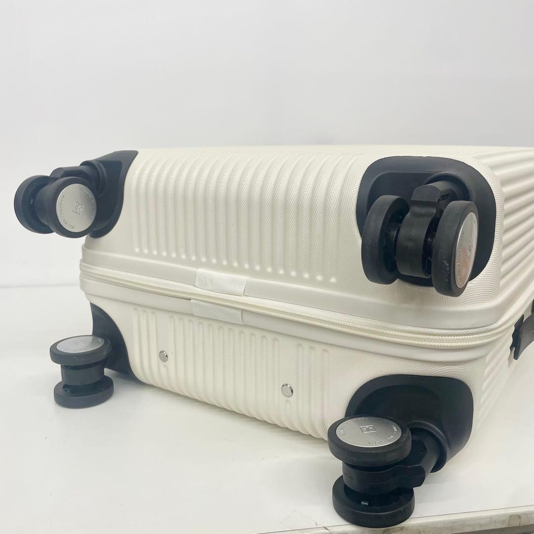 スイスミリタリー スーツケース 38.5L 機内持ち込みサイズ バニラホワイト