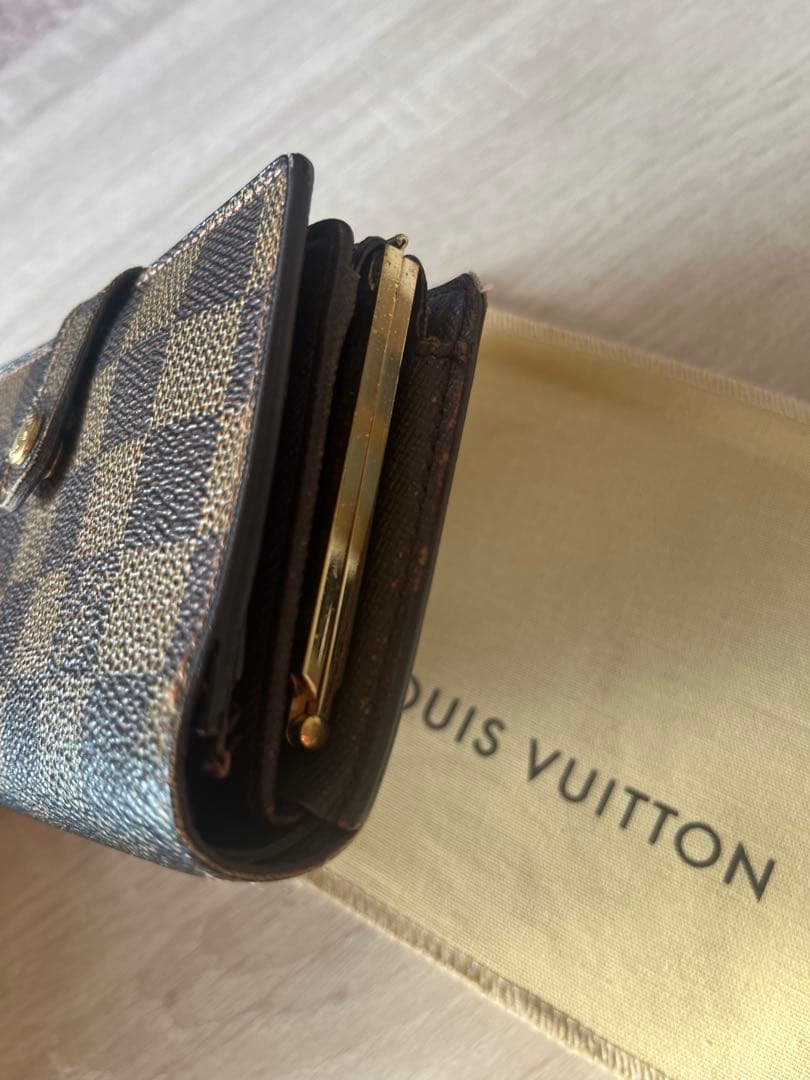 LOUIS VUITTON ダミエ 二つ折り財布