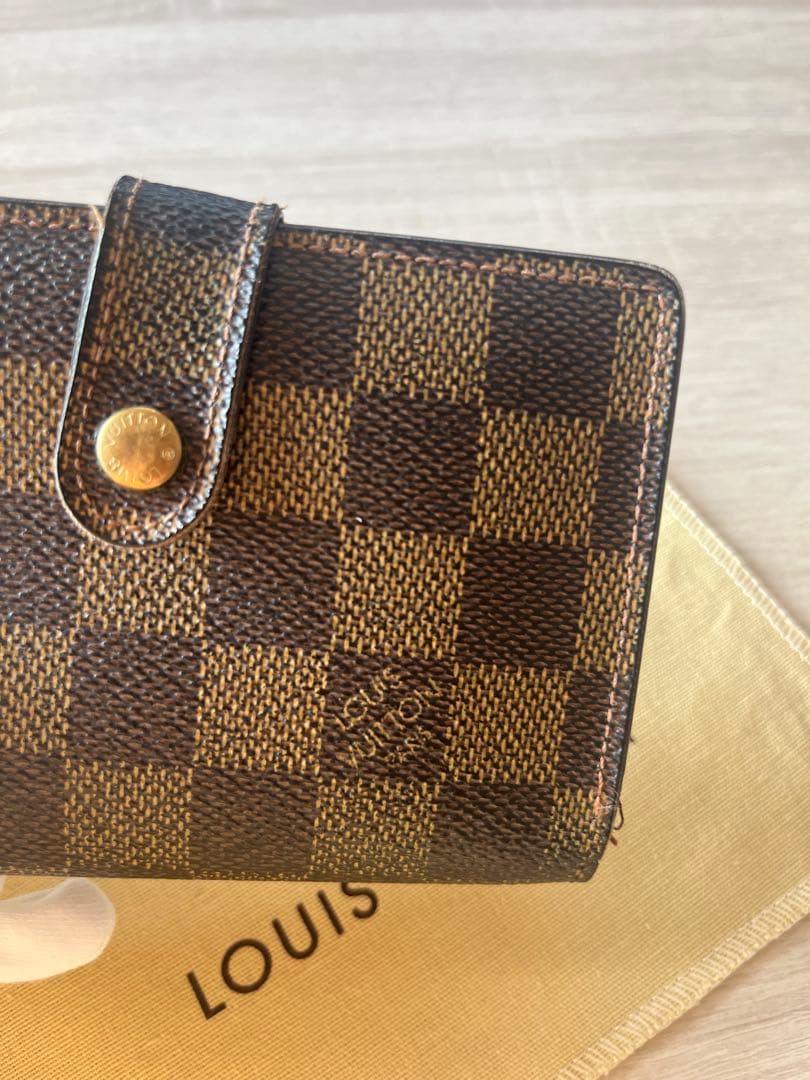 LOUIS VUITTON ダミエ 二つ折り財布
