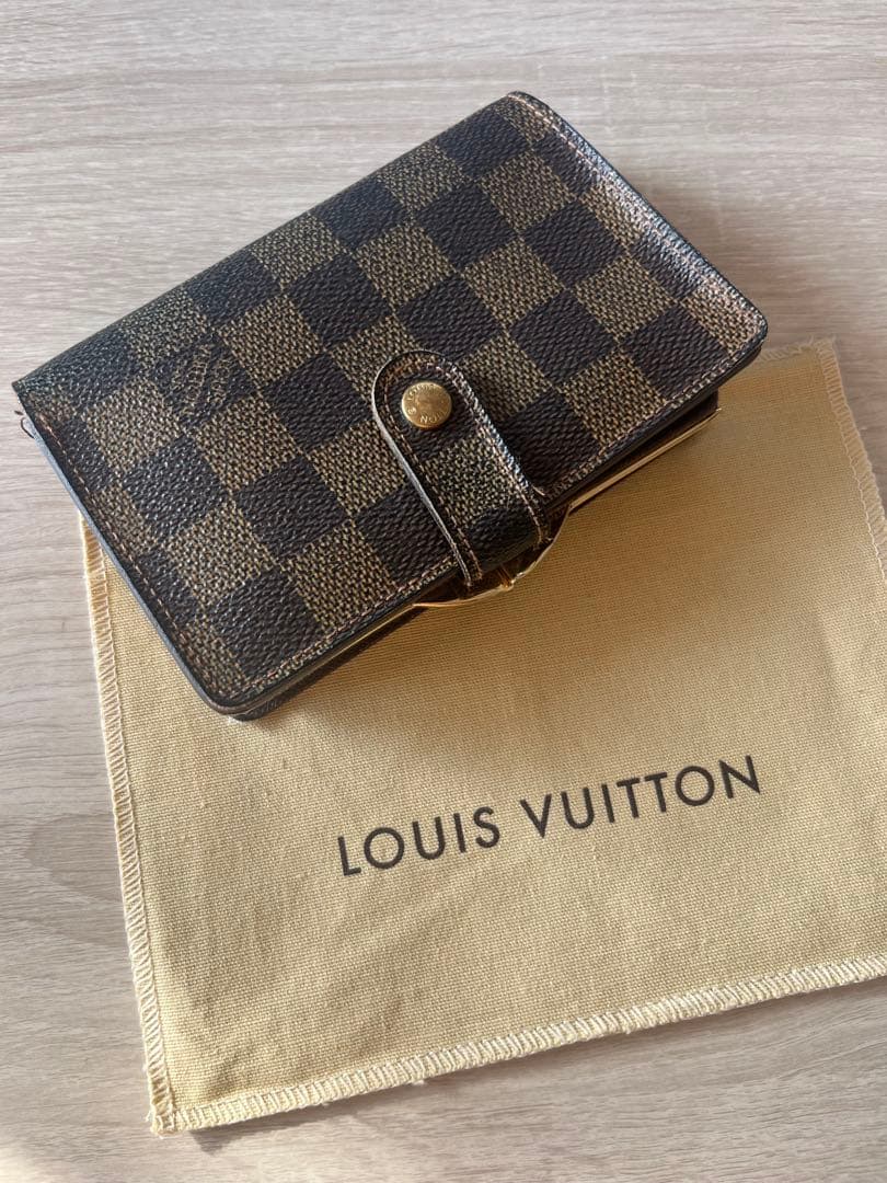 LOUIS VUITTON ダミエ 二つ折り財布