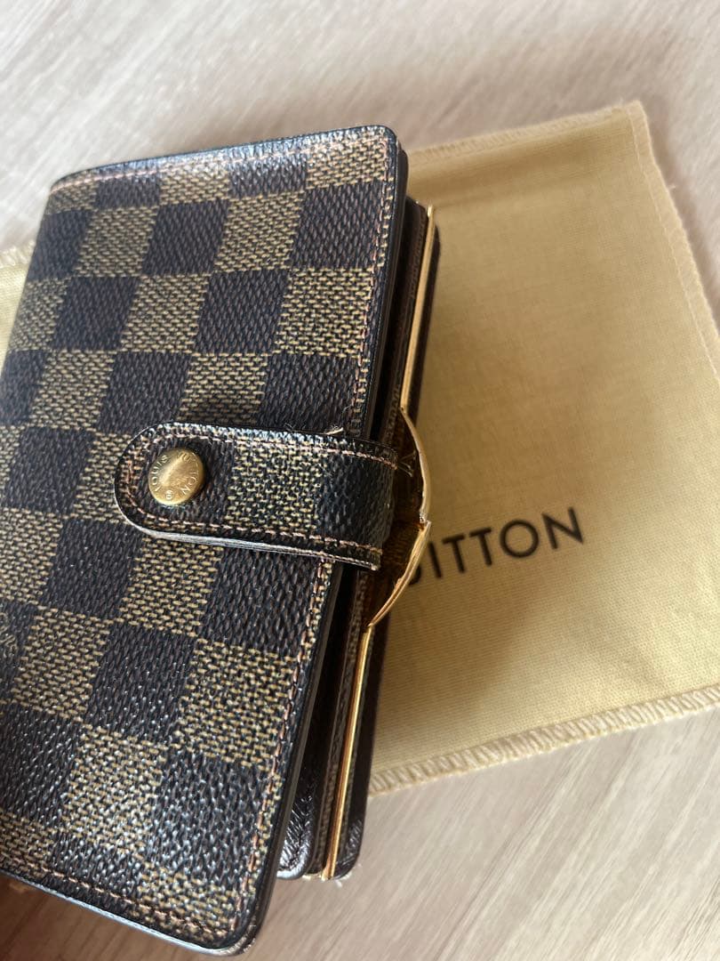 LOUIS VUITTON ダミエ 二つ折り財布