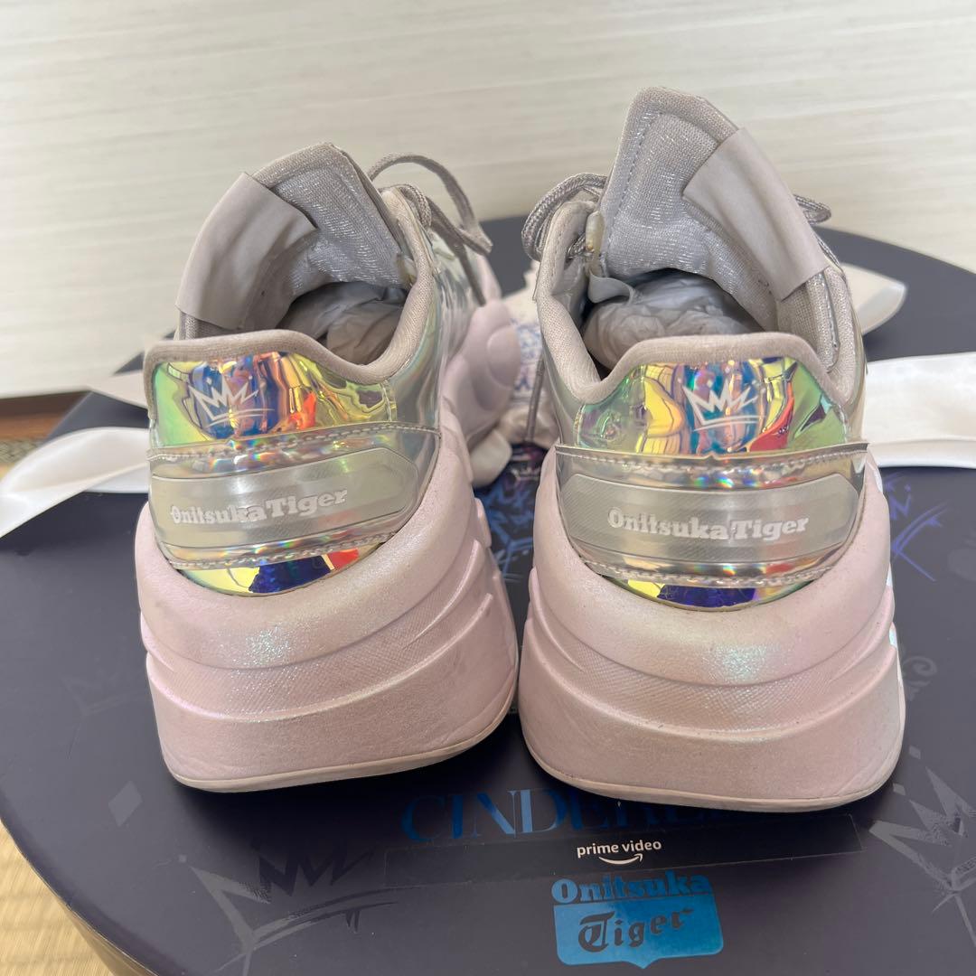 Onitsuka Tiger シンデレラ 限定版スニーカー シルバー