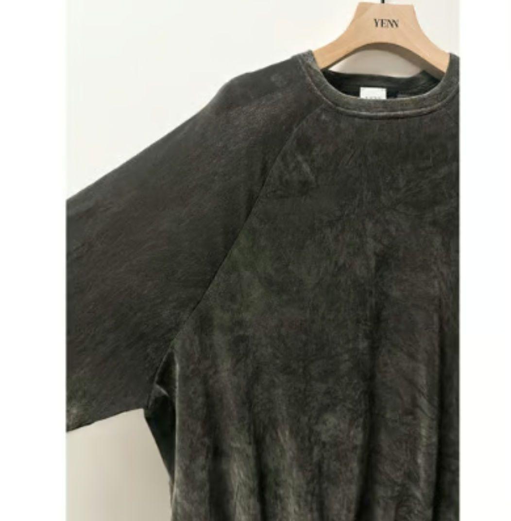 未使用【YENN】フロッキーチュールプルオーバー　チャコール