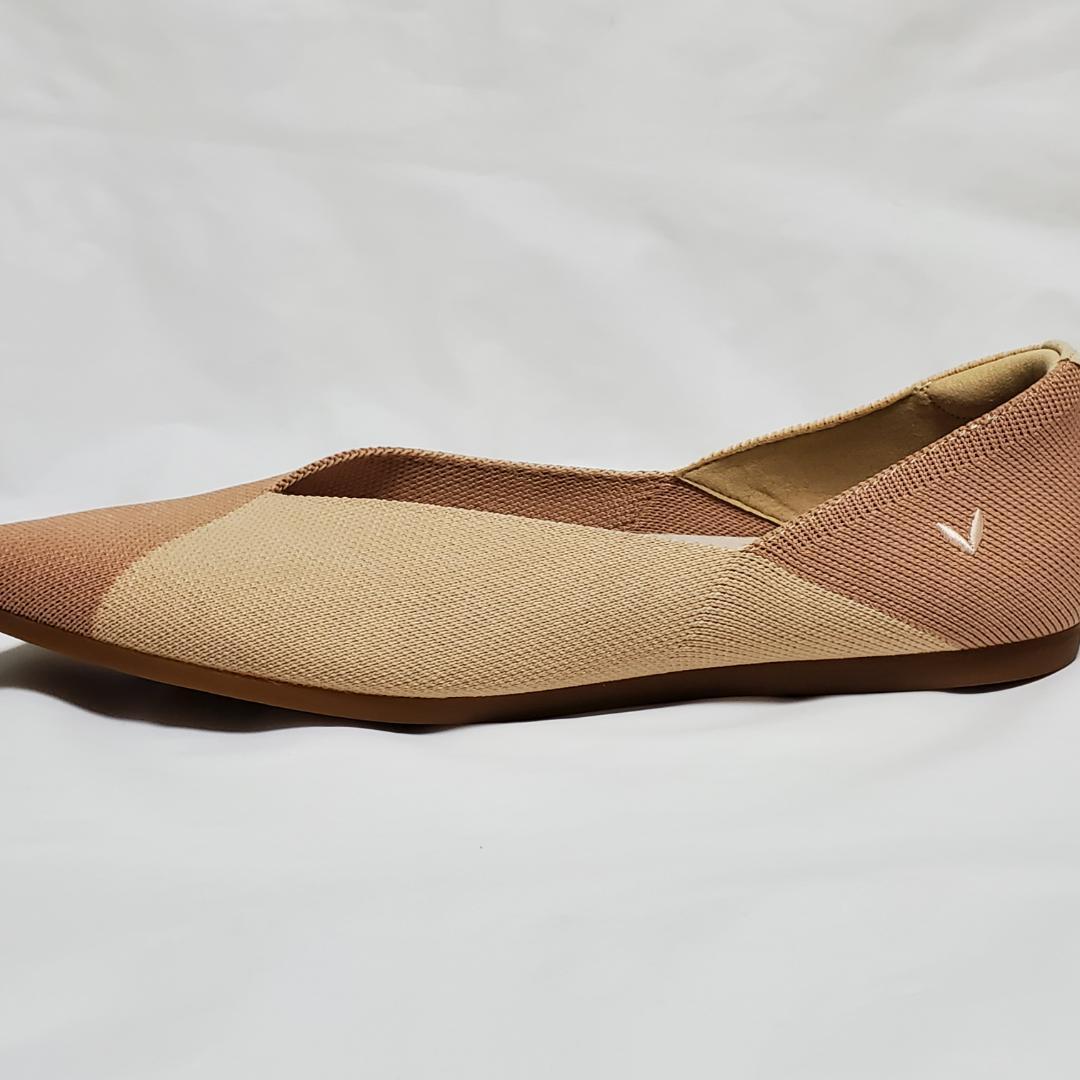【新品未使用品】　VIVAIA　フラットシューズ　ベージュ系　バイカラー