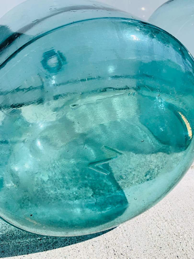 昭和レトロ　デミジョンボトル　ガラス瓶２点　アンティーク　古道具