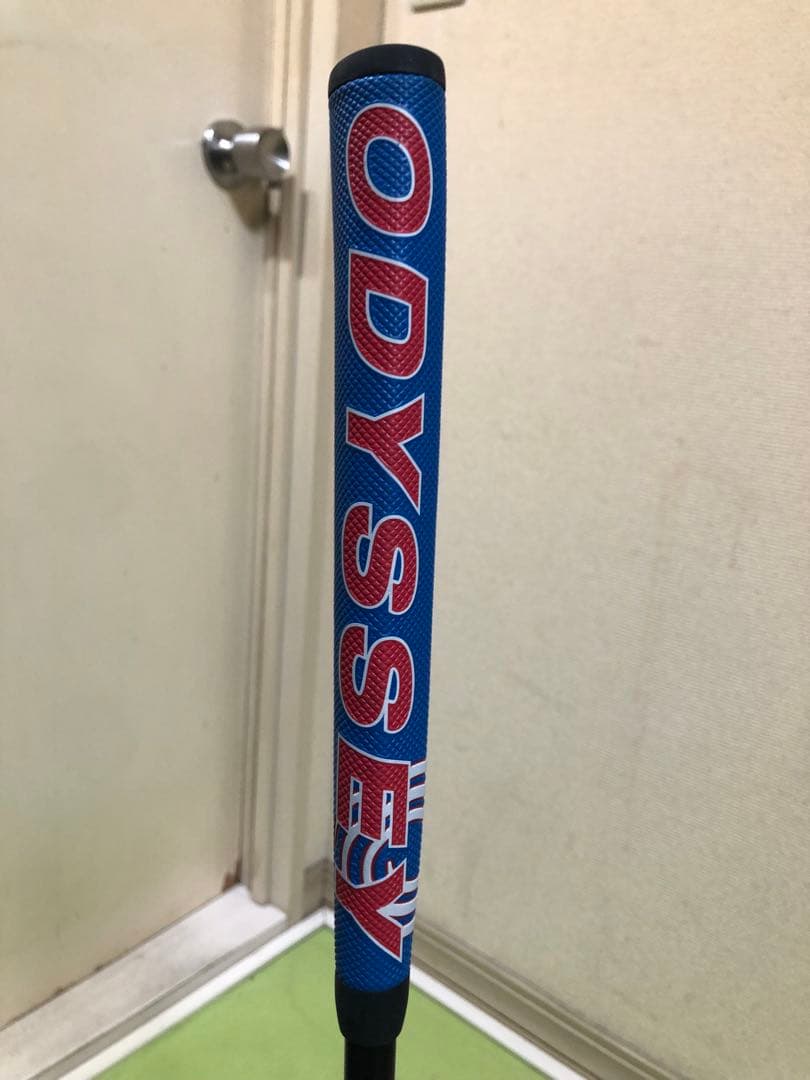 ODYSSEY TRIPLE TRACK MAXIMUM パター