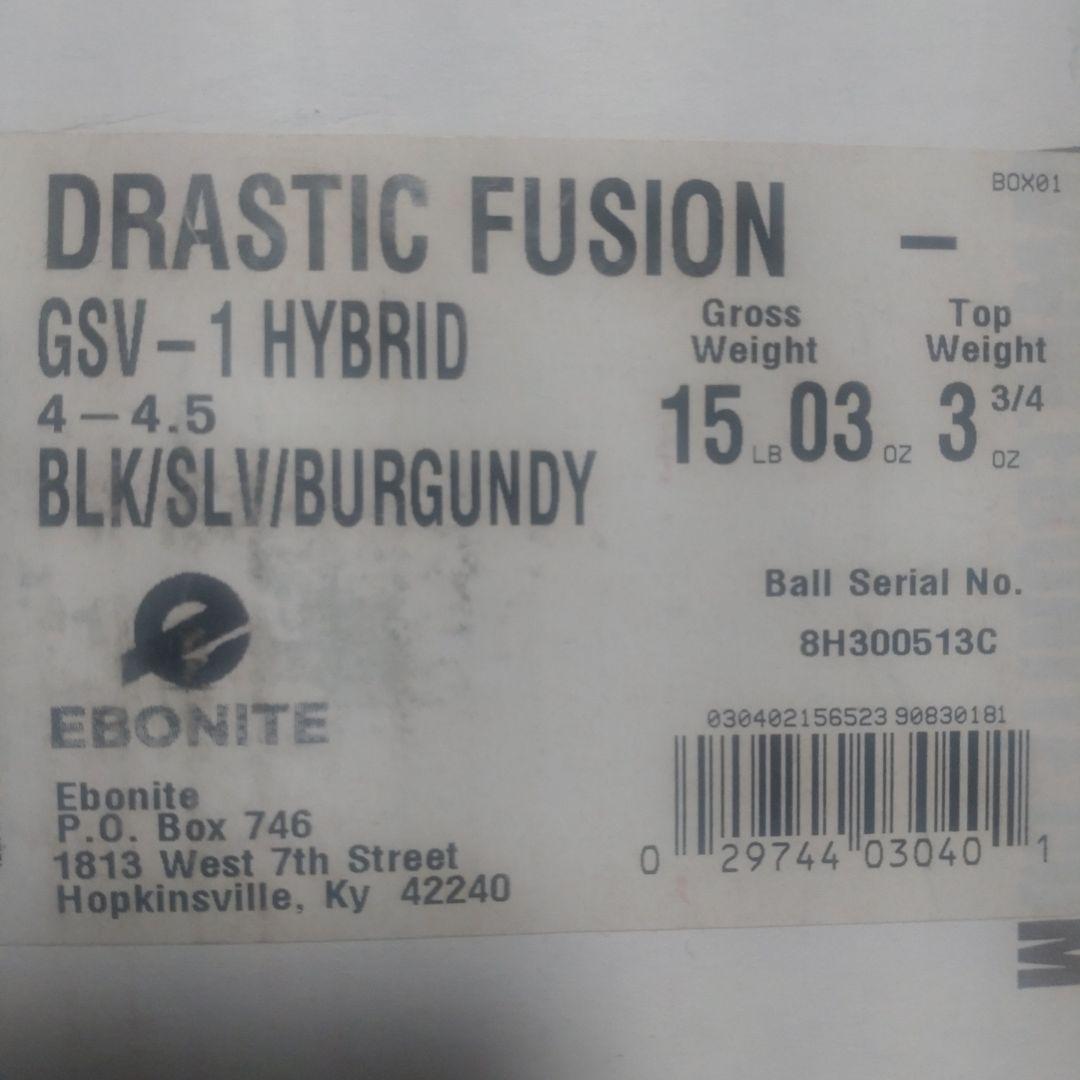 る*様 Ebonite Drastic Fusion ボウリングボール　15lb