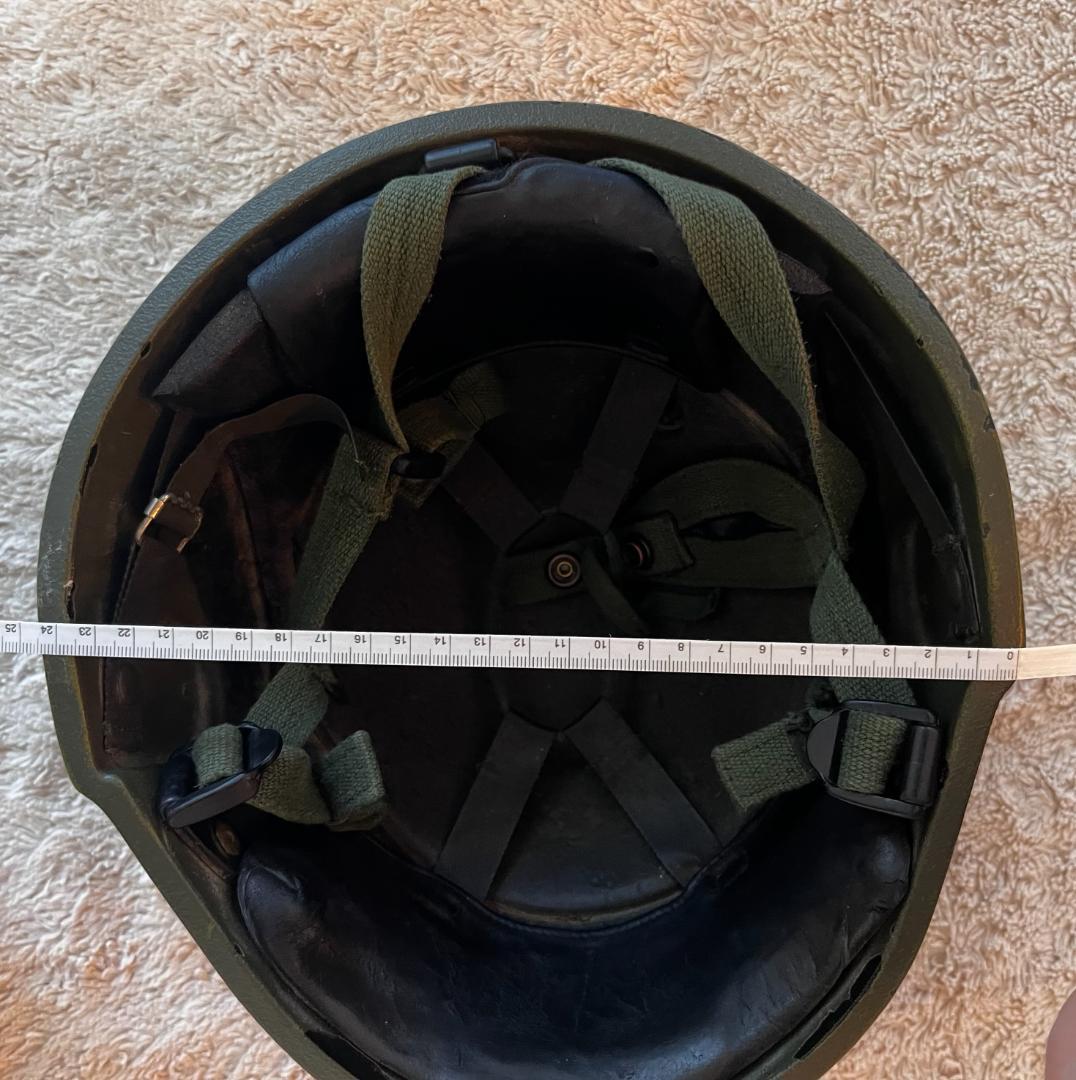 イギリス軍放出品MK6 ケブラーヘルメット実物
