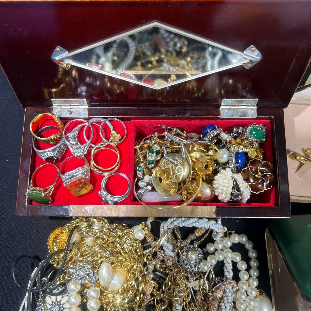 PB242 昭和の整理品　ライター　アクセサリー　万年筆　　ブランド　カルティエ