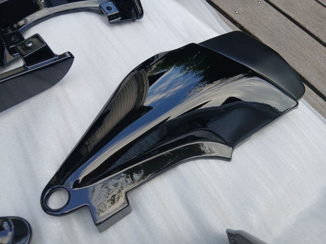 Kawasaki カワサキ ゼファー750 外装セット　ツヤ黒　※錆び取り剤付き