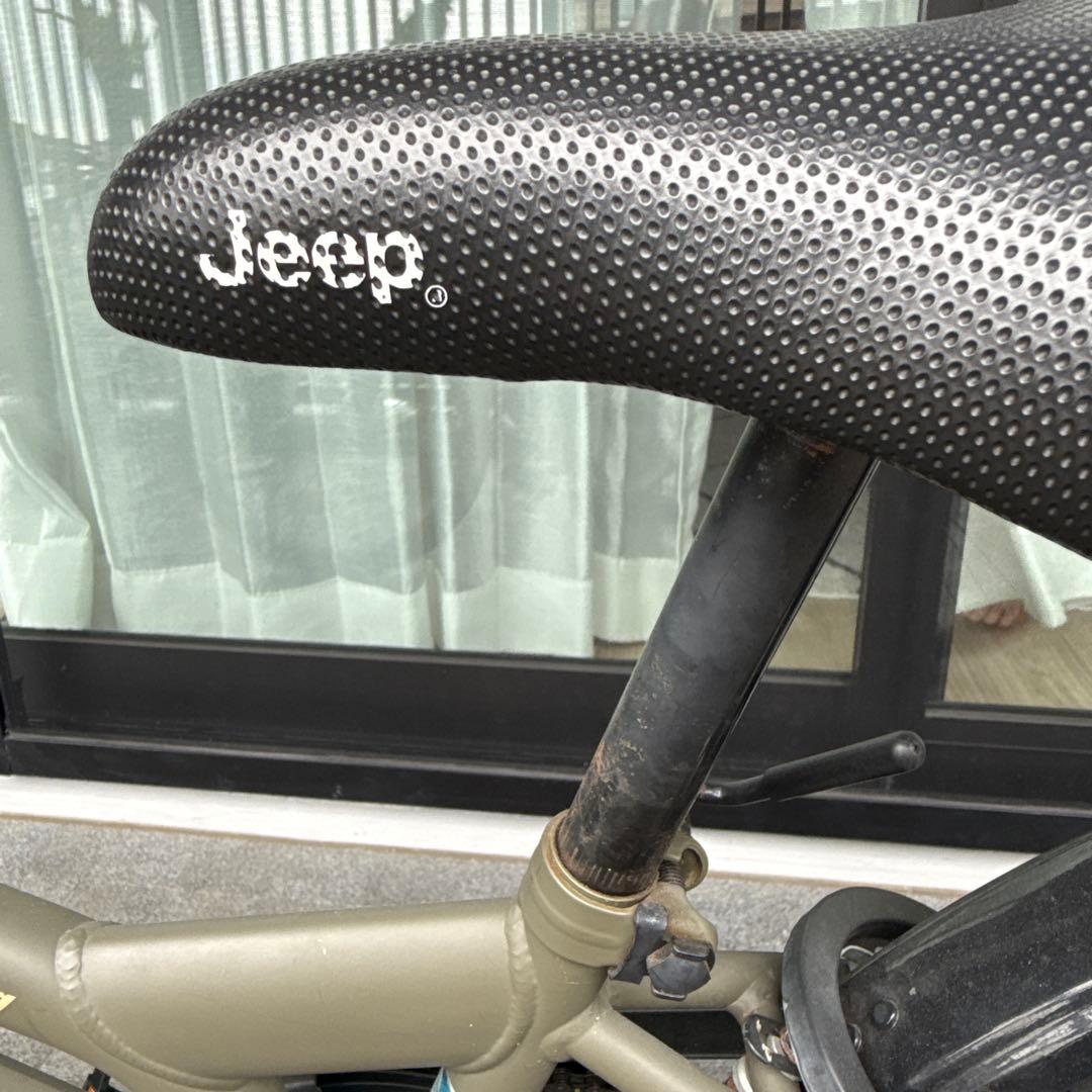 Jeep ジープ　キッズバイク オリーブグリーン 前カゴ付き　自転車　22インチ