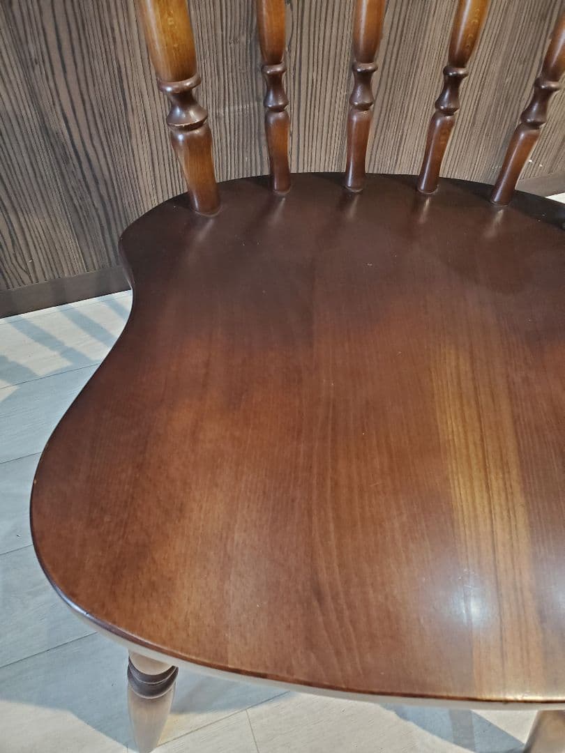 飛騨産業　キツツキ　 ウィンザーチェア　①