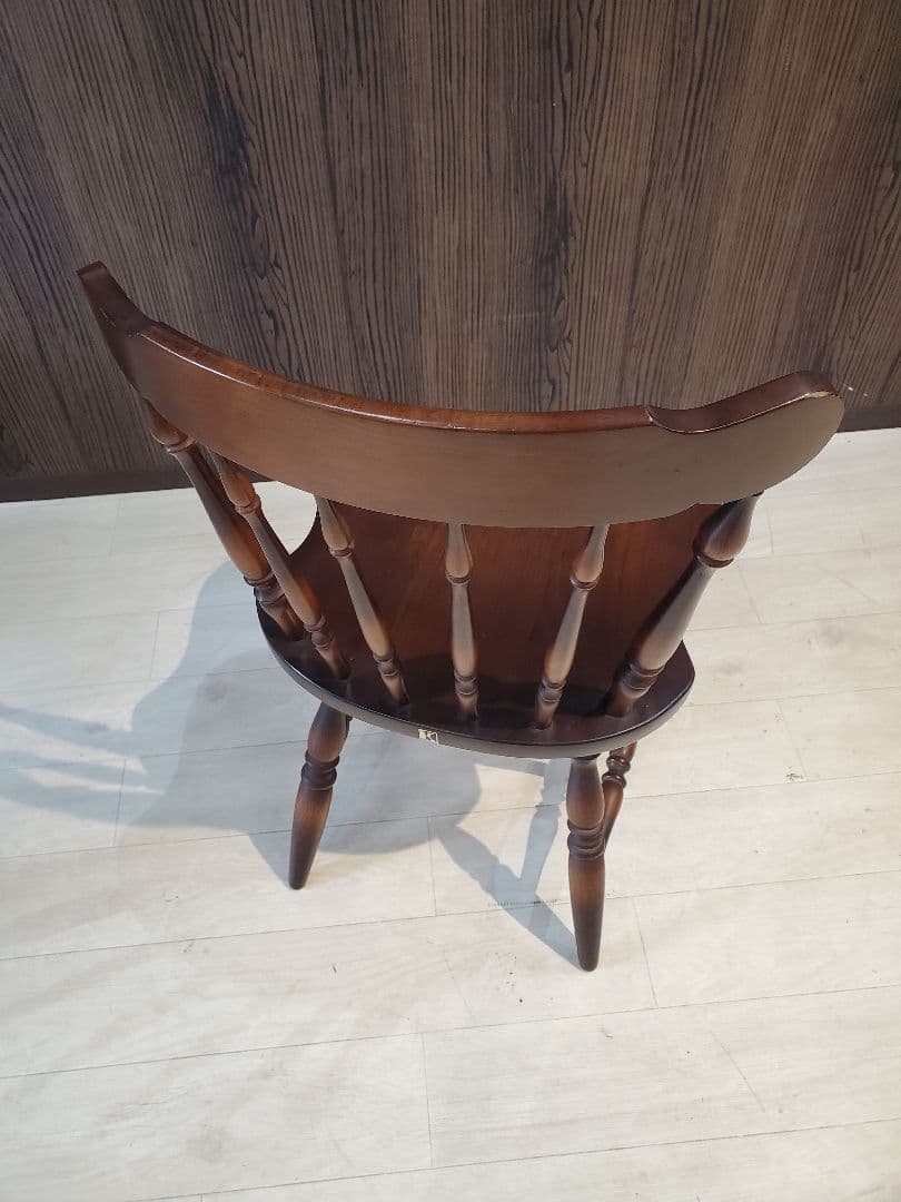 飛騨産業　キツツキ　 ウィンザーチェア　①