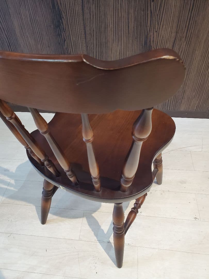 飛騨産業　キツツキ　 ウィンザーチェア　①