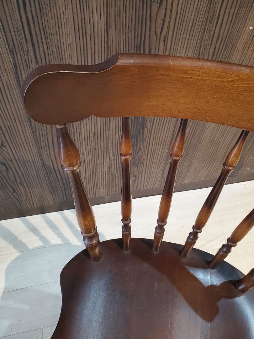 飛騨産業　キツツキ　 ウィンザーチェア　①