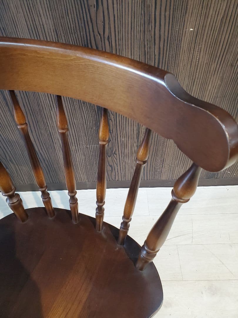 飛騨産業　キツツキ　 ウィンザーチェア　①