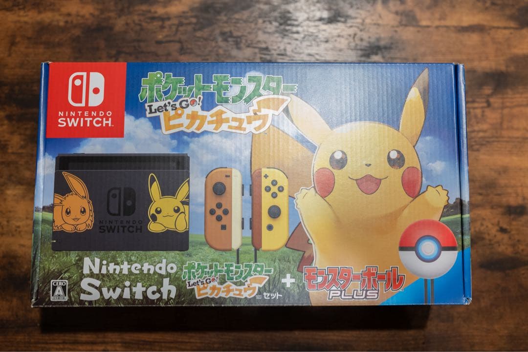 Nintendo Switch 『Let’s Go! ピカチュウ』セット