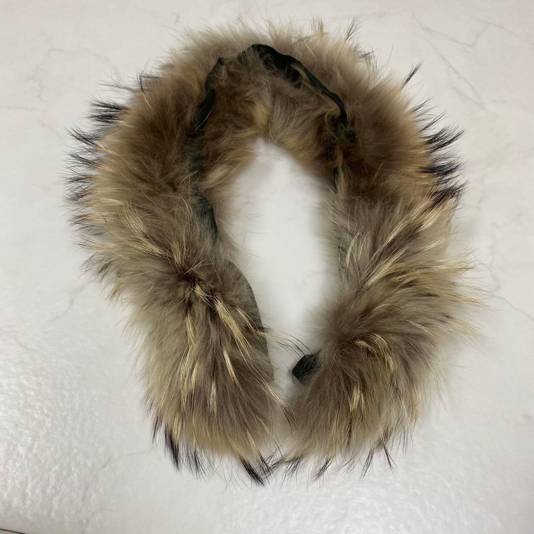 美品★TATRAS MALE ダウンポンチョ リバーシブル カーキ 02