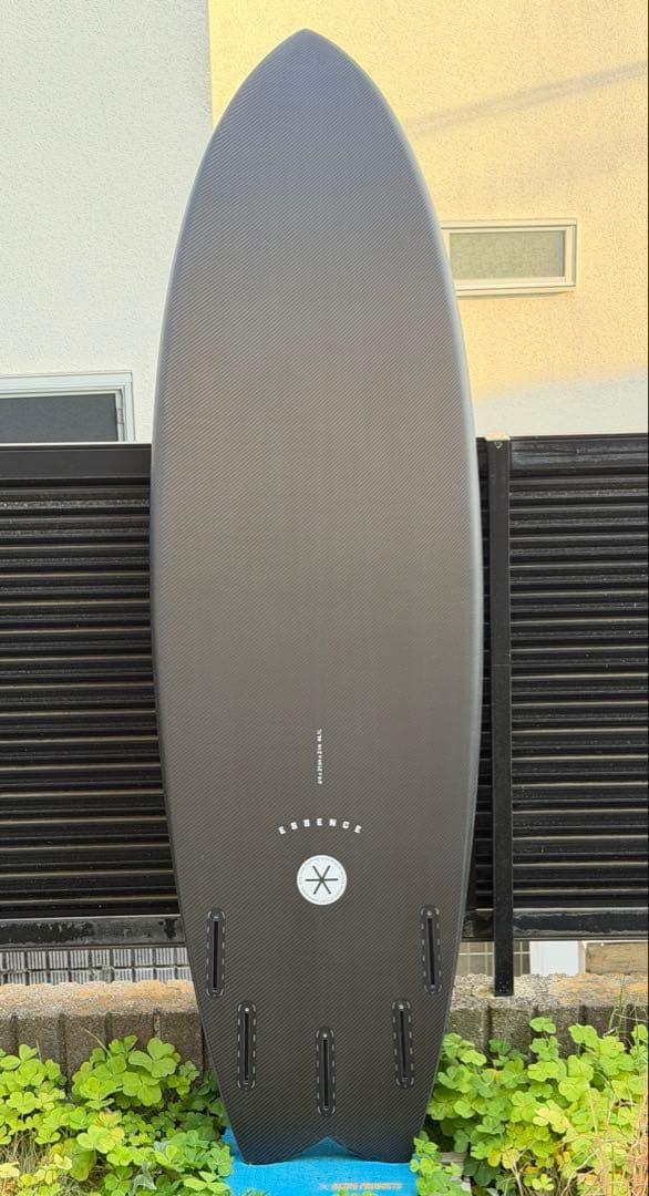 ラスト１！ESSENCE FISH FIVE　CARBON 6'4\"　新品！