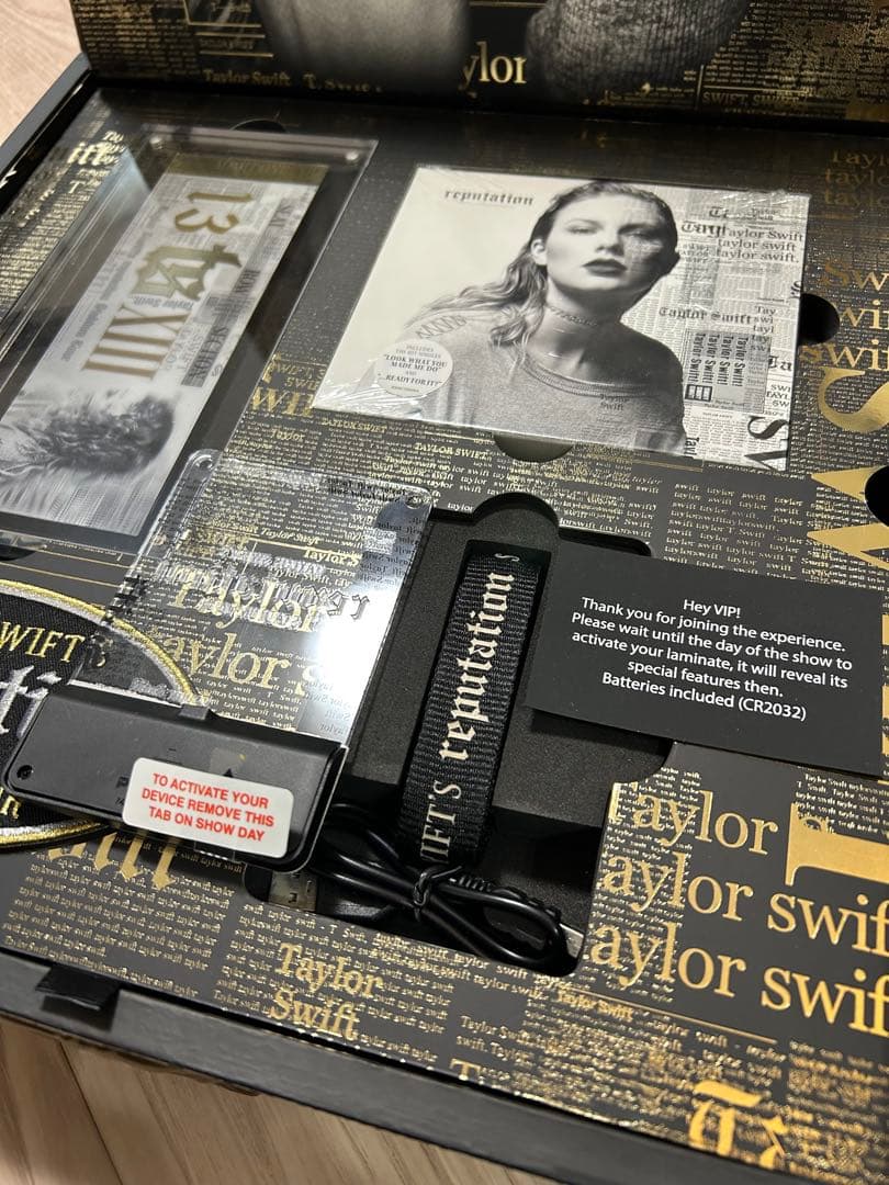 洋楽 Taylor Swift Reputation Tour VIP Box