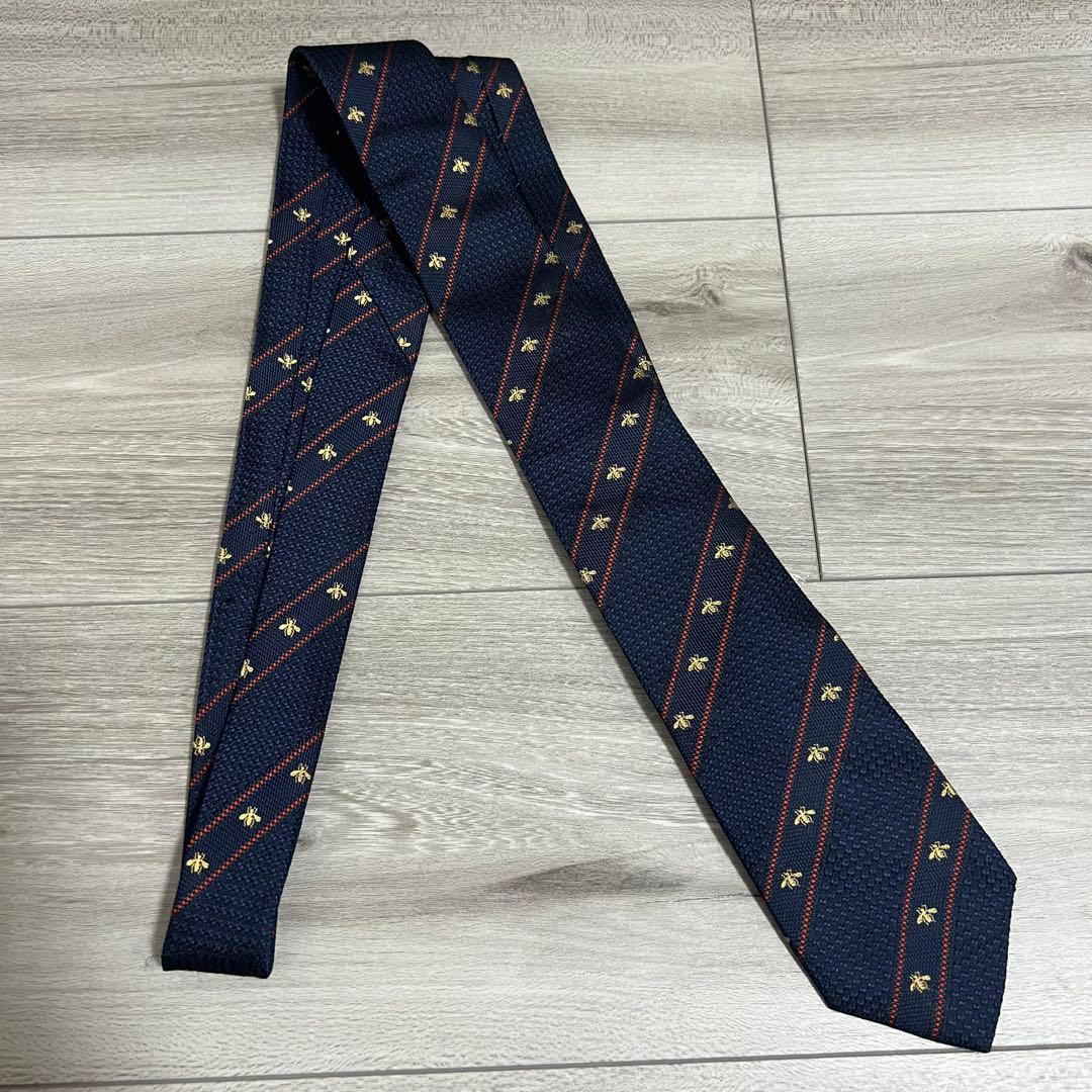 GUCCI グッチ ネイビー 蜂刺繍 ネクタイ メンズ イタリア製